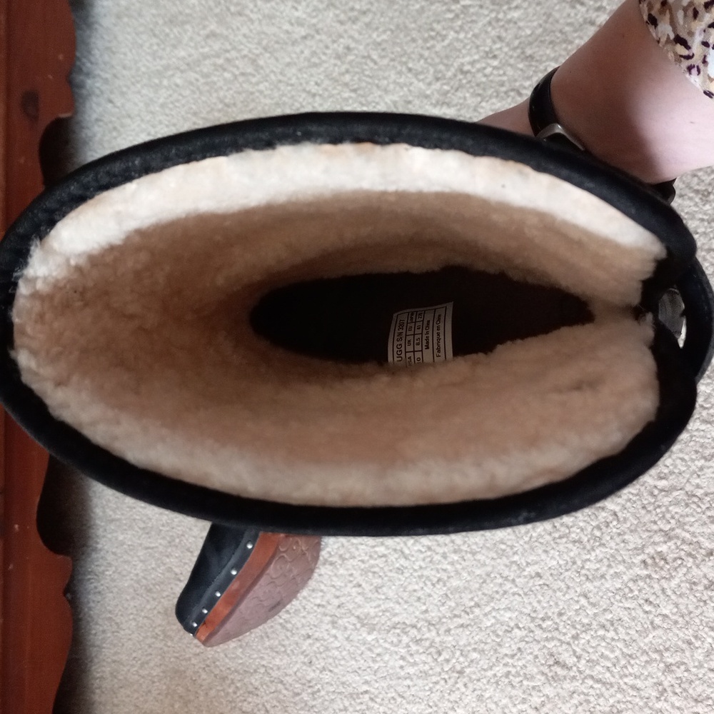 Ugg Suede Wooden Heeled Boots - Picture 3 of 10